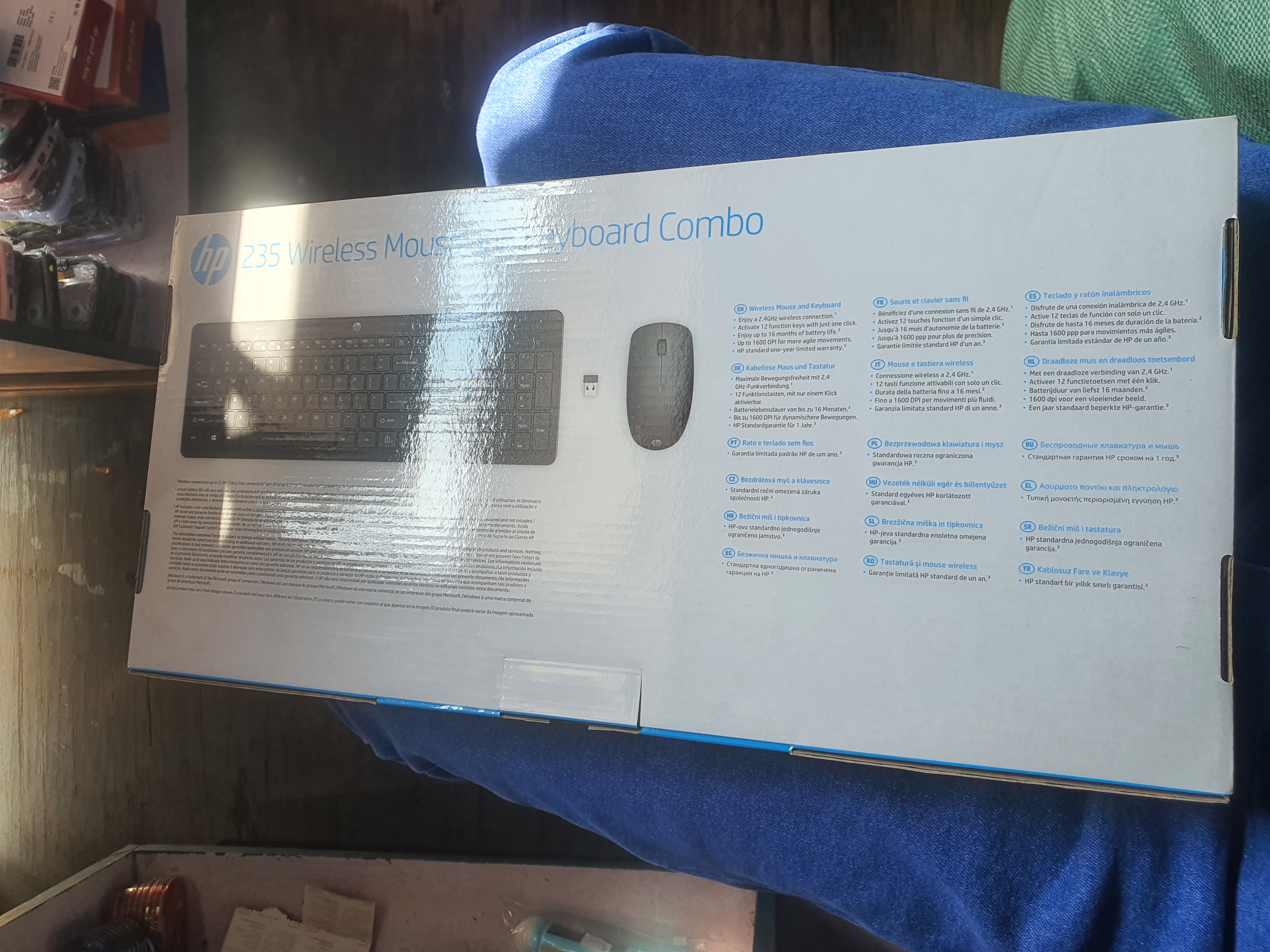 235 Wireless Mouse And Keyboard Combo