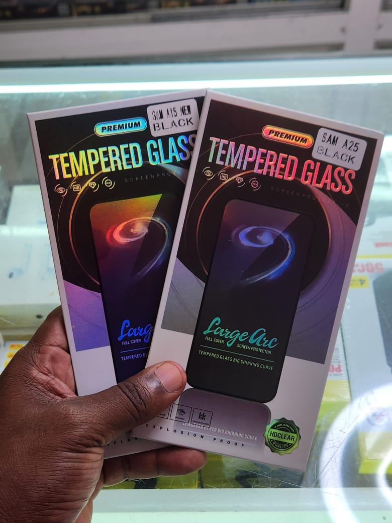 Curved Glass Spark 40 pro+