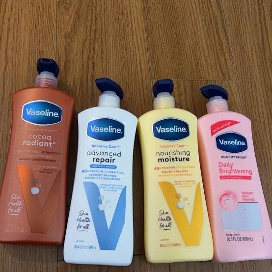 Vaseline Lotion - Brightening Daily