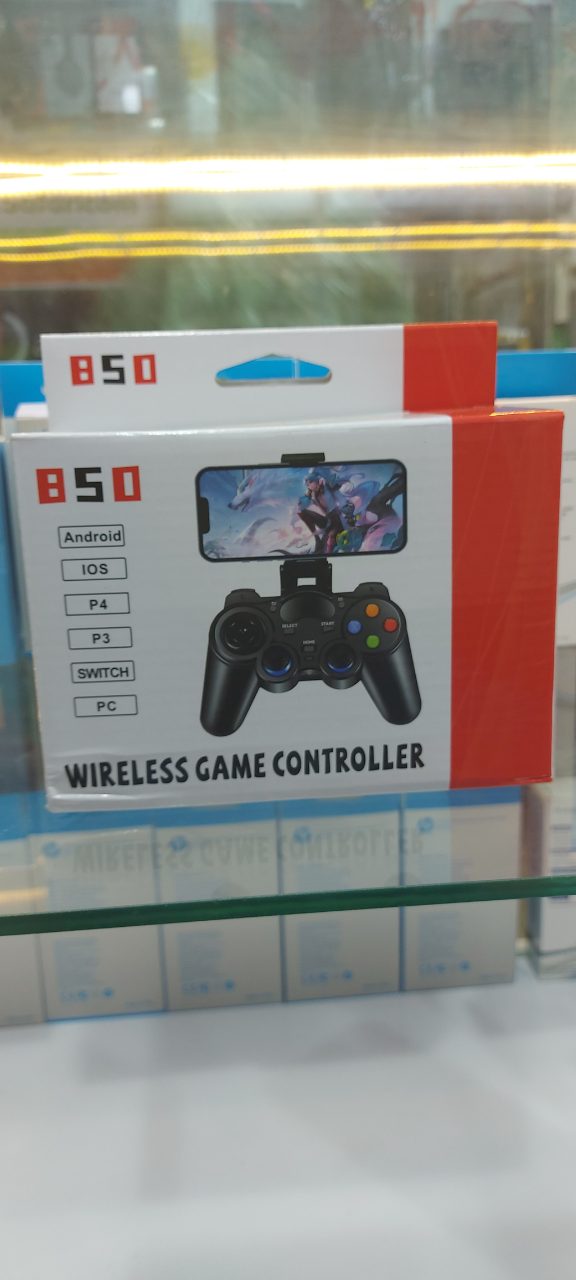 Wireless Game Controller