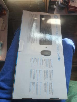 235 Wireless Mouse And Keyboard Combo
